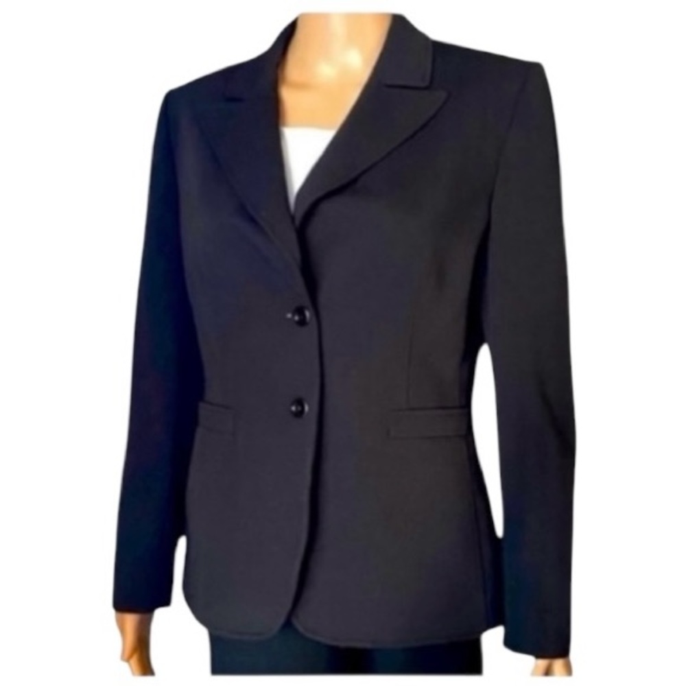 Tahari Arthur S. Levine Black Blazer 8 Petite